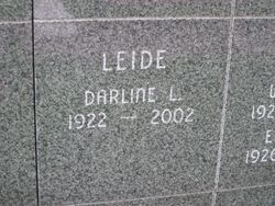 Darline Louretta <I>Walden</I> Leide 
