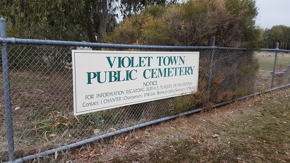 Violet Town Public Cemetery