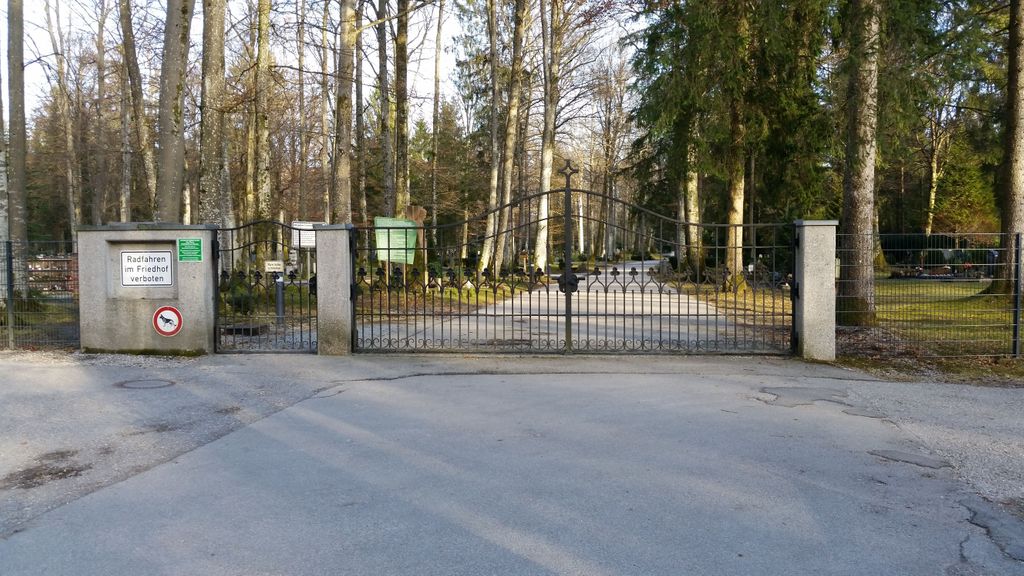 Waldfriedhof Geretsried