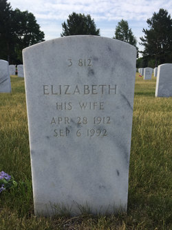 Elizabeth L. “Bette” <I>Williams</I> Hauer 
