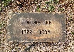 Thomas Everett “Tommie” Lee 