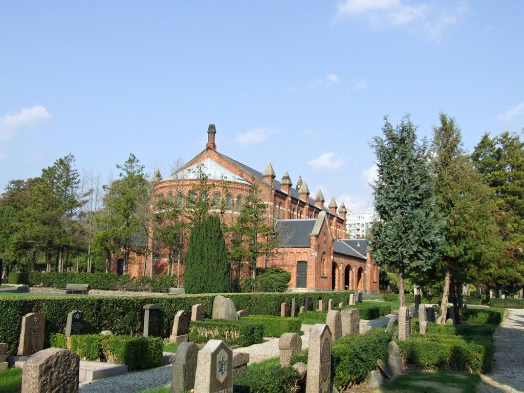 Jewish Western Cemetery