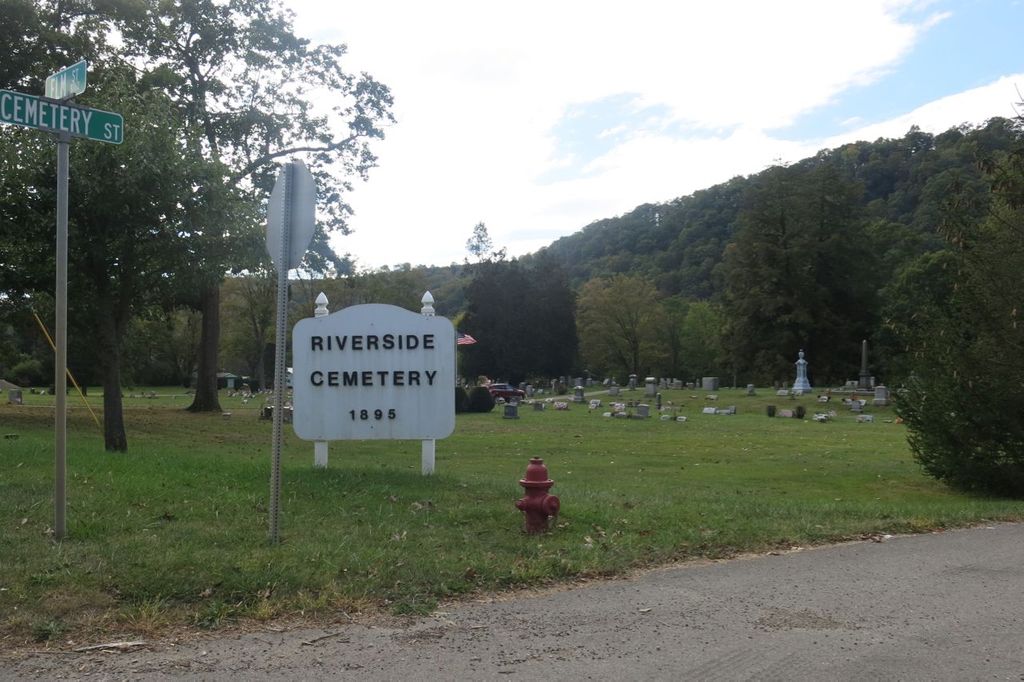 Riverside East Hickory Cemetery