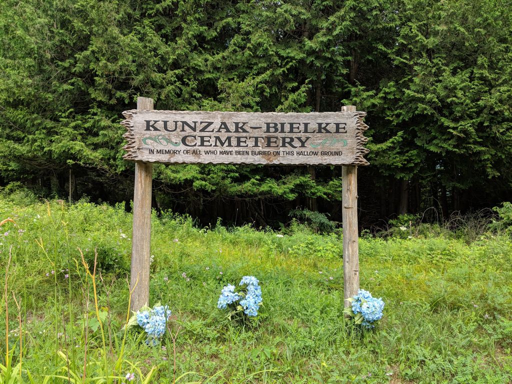 Kunzak-Bielke Cemetery
