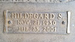 Hildegard “Hilde” <I>Stahlberg</I> Gudat 