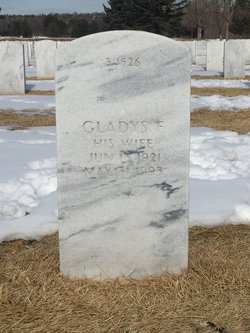 Gladys F Scott 