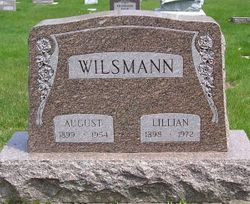 Lillian <I>Riha</I> Wilsmann 