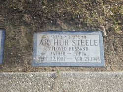 Arthur Steele 