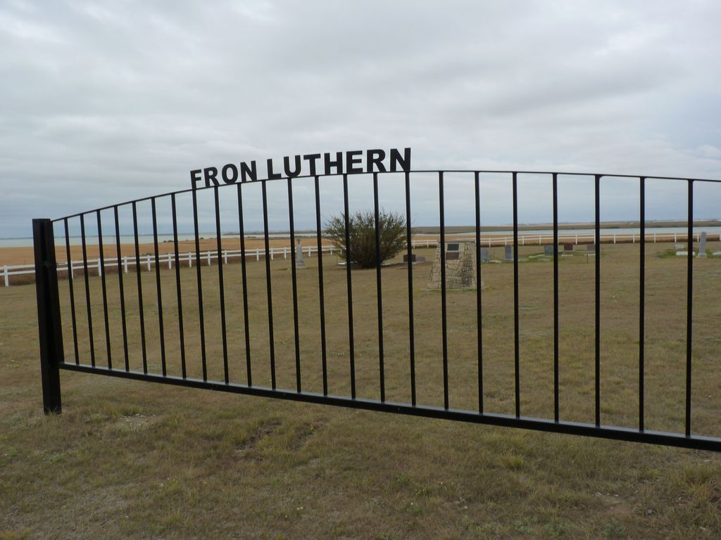 Fron Lutheran Cemetery