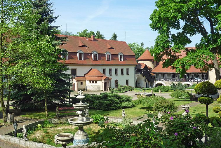 Janowitz Palace