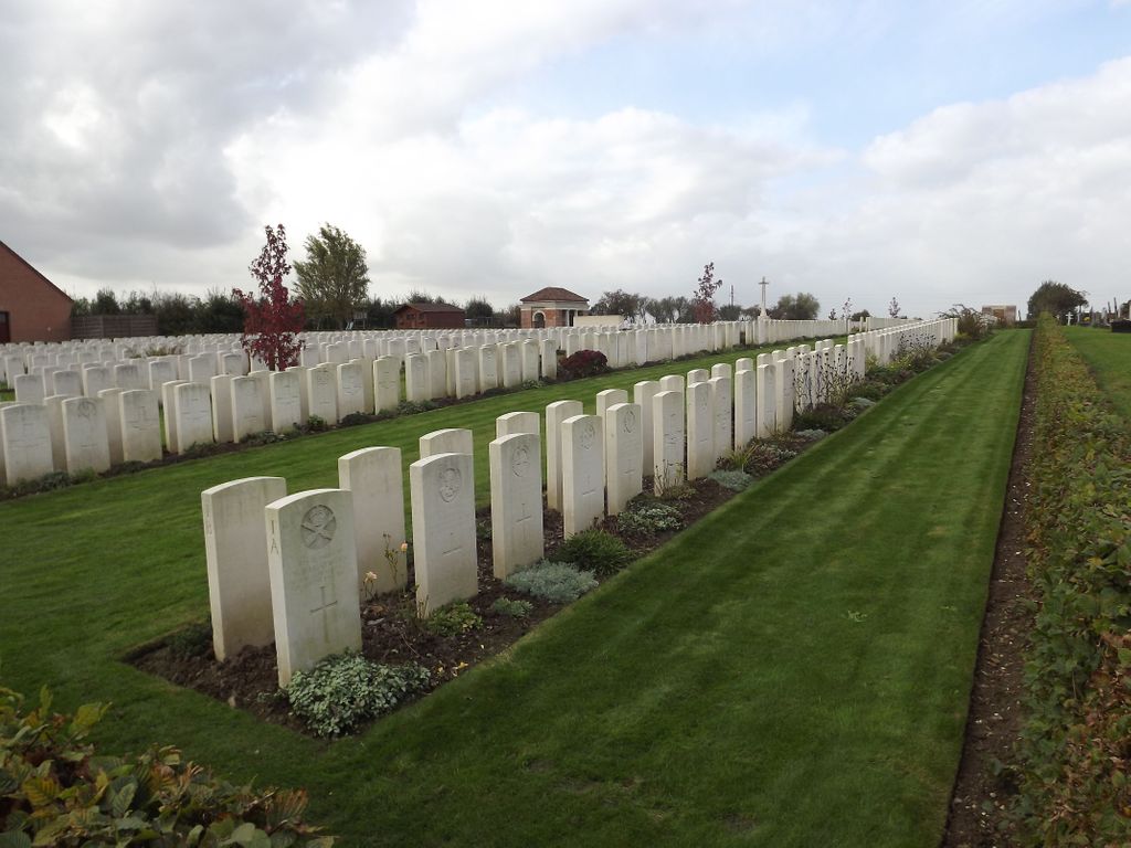 Outtersteene Communal Cemetery Extension