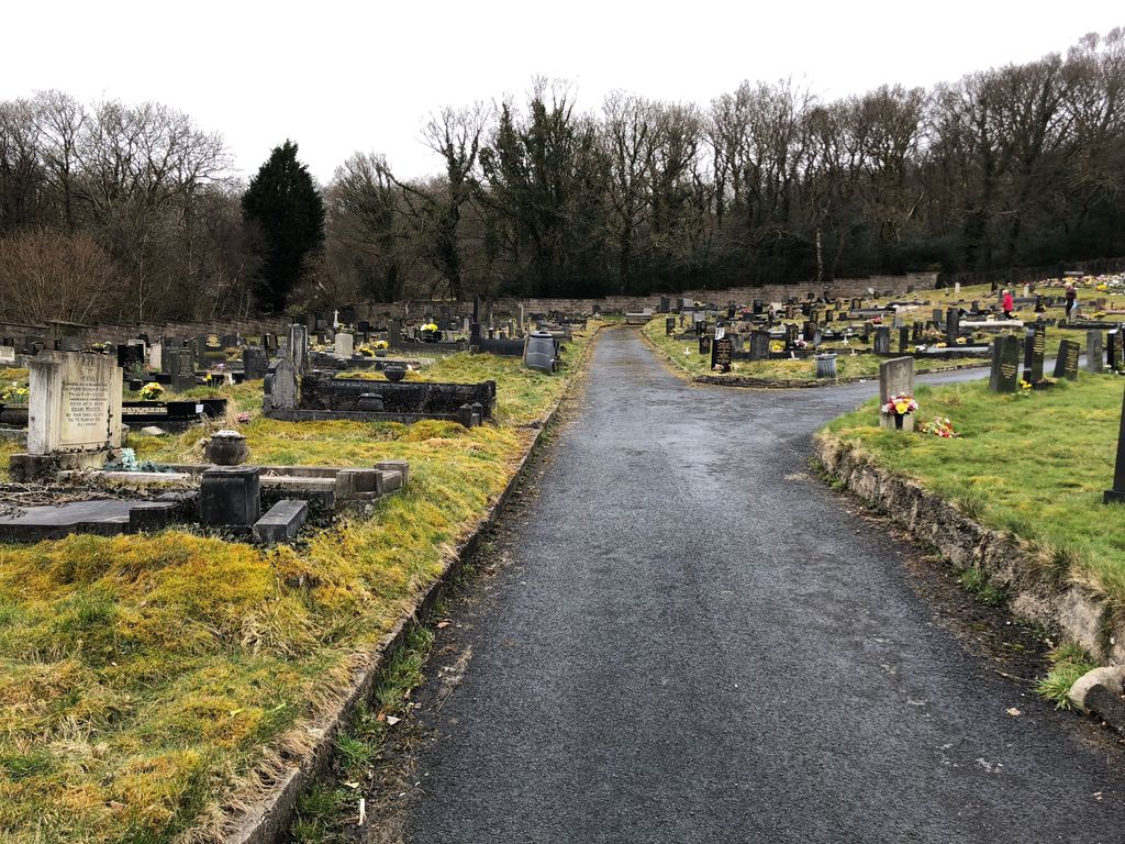 Glyn Neath Cemetery