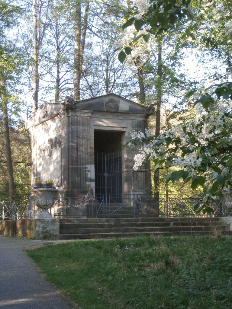 Mausoleum im Hofgarten