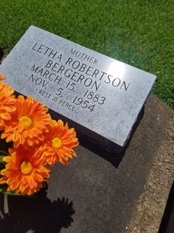 Letha Mae <I>Robinson</I> Bergeron 