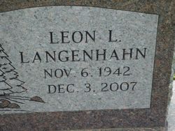 Leon L Langenhahn 