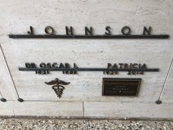 Dr Oscar L Johnson 