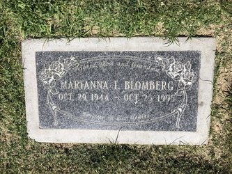 Marianna Lee <I>McElroy</I> Blomberg 