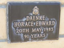Horace Edward Daenke 