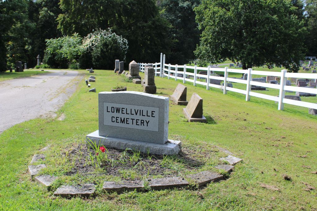 Lowellville Cemetery