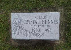 Crystal Hunnes 