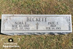 Nora Evelyn <I>Holt</I> Beckett 