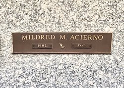 Mildred May “Millie” <I>Hall</I> Acierno 