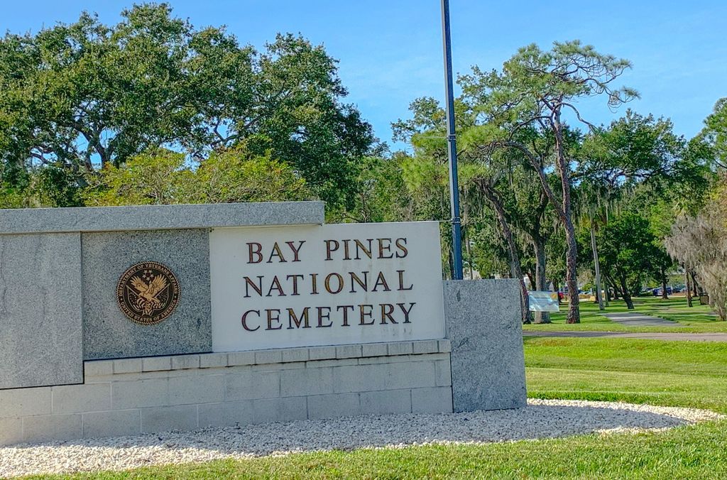 Bay Pines National Cemetery