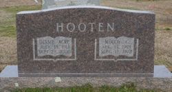 Moody Clarence Hooten 