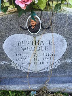 Bertha Evelyn <I>Eaton</I> Weddle 