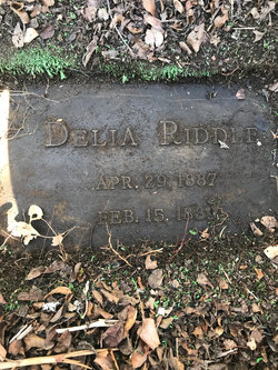 Delia Riddle 