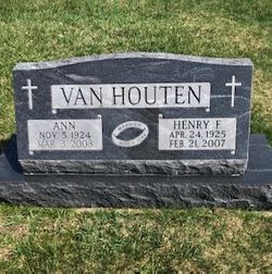 Ann <I>Hoekzema</I> Van Houten 