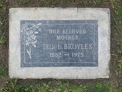 Iris L <I>Moody</I> Broyles 