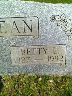 Betty Lou <I>Burchard</I> Berean 