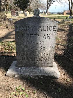 Mary Alice “Mollie” <I>Hoffman</I> Betts 