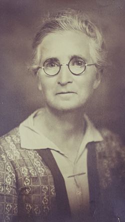 Mary Susan <I>Boggs</I> Hyer 