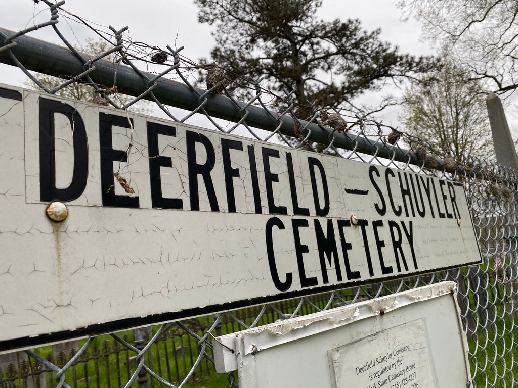 Deerfield-Schuyler Cemetery