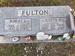 Judith Harnet “Judy” <I>Cundith</I> Fulton 