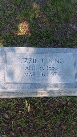 Elizabeth “Lizzie” <I>Thomas</I> King 