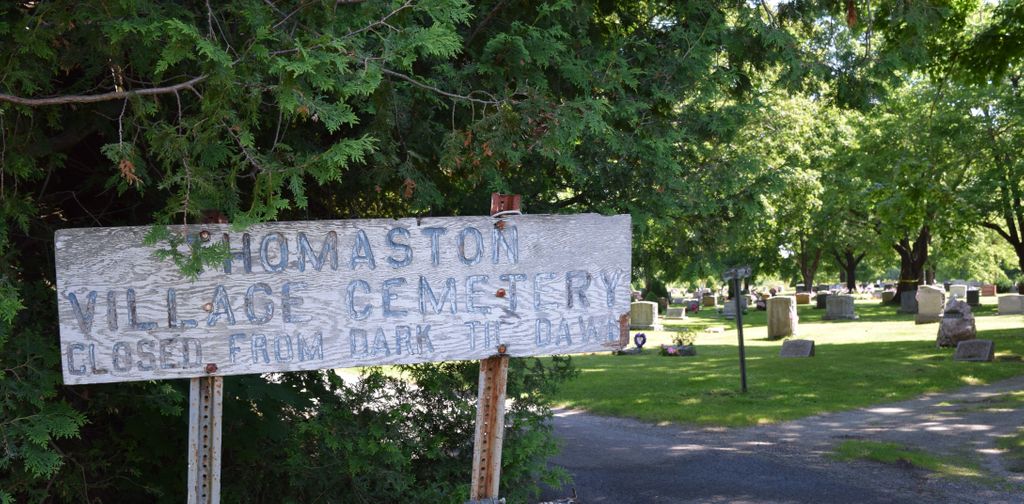 Thomaston Village Cemetery