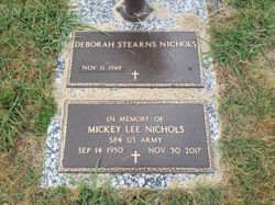 Mickey Lee Nichols 