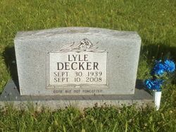 Lyle Decker 