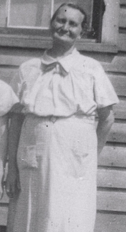 Martha Ruth “Minnie” <I>Baker</I> Caldwell 