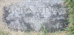 Anton Stevens 