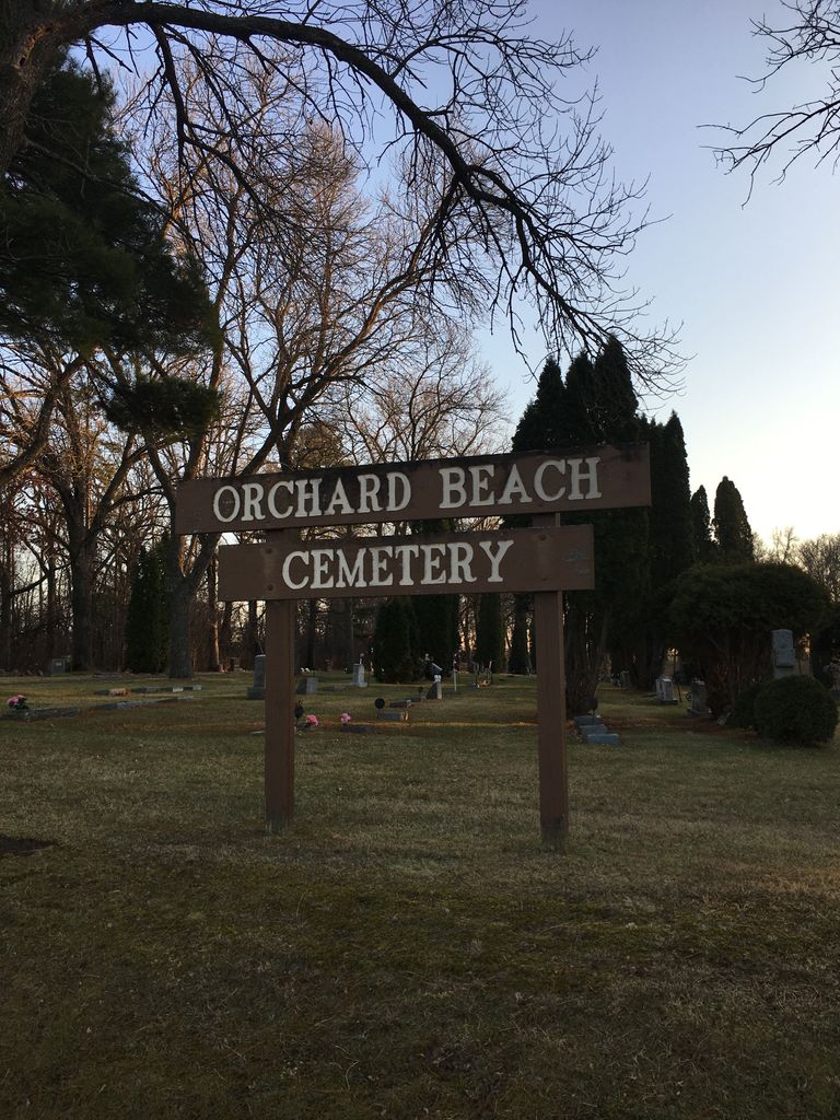 Orchard Beach Cemetery