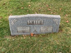 Sarah P “Sadie” <I>Ploppert</I> Smith 