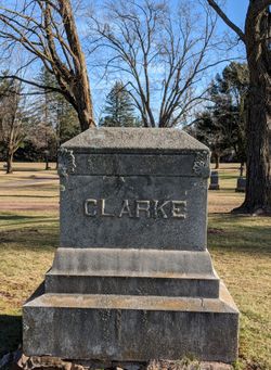 Lieut Ralph B. Clarke 