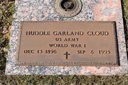 Huddle Garland Cloud 