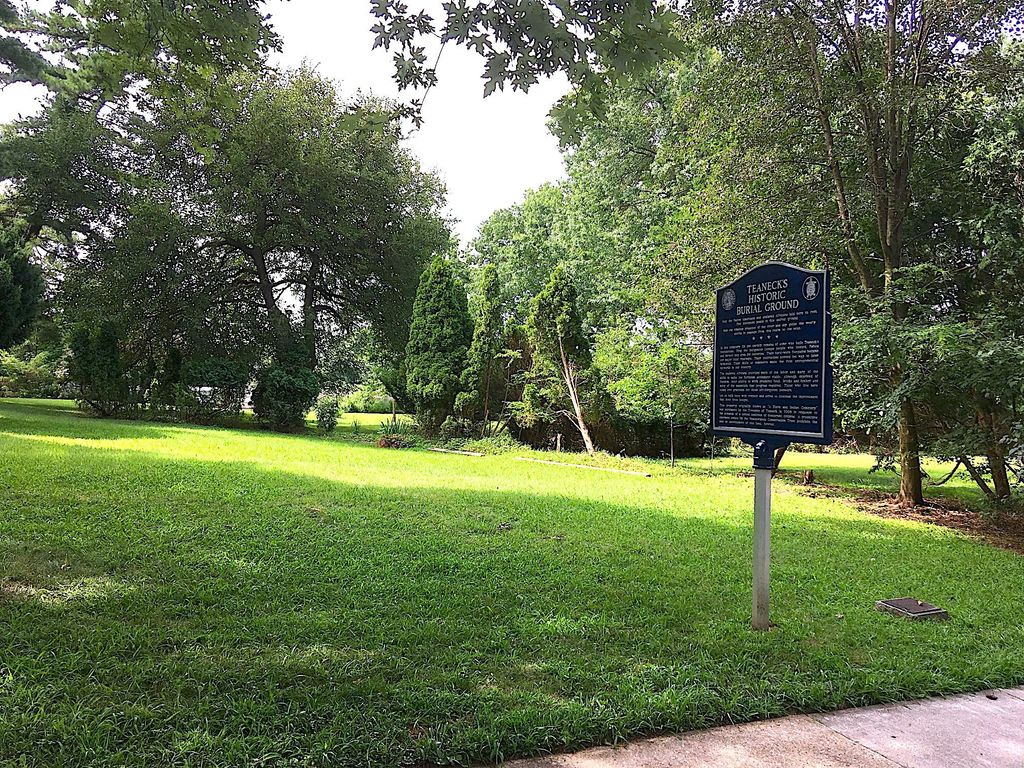 Natives-Slaves-Settlers Burial Grounds