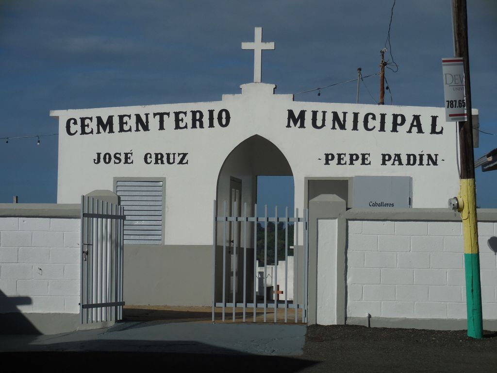 Cementerio Municipal Las Marías