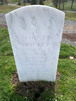 Phil Edward Brickey 